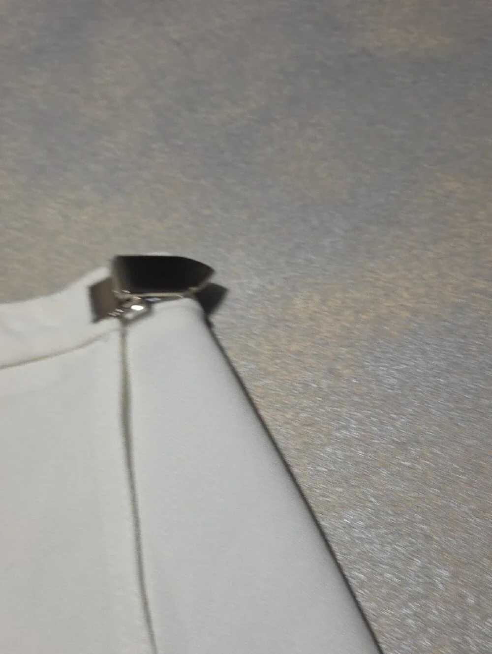 Head White Circle Skater Skirt with Metal Clip VINTAGE
